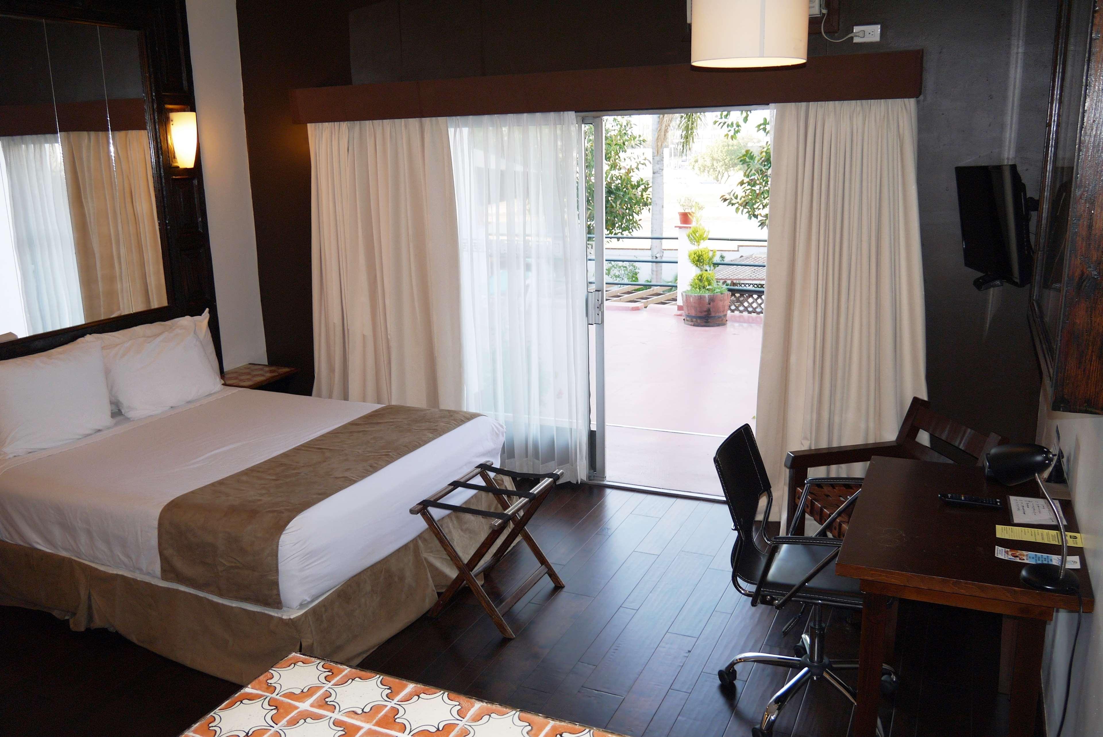 אנסנאדה Best Western El Cid מראה חיצוני תמונה