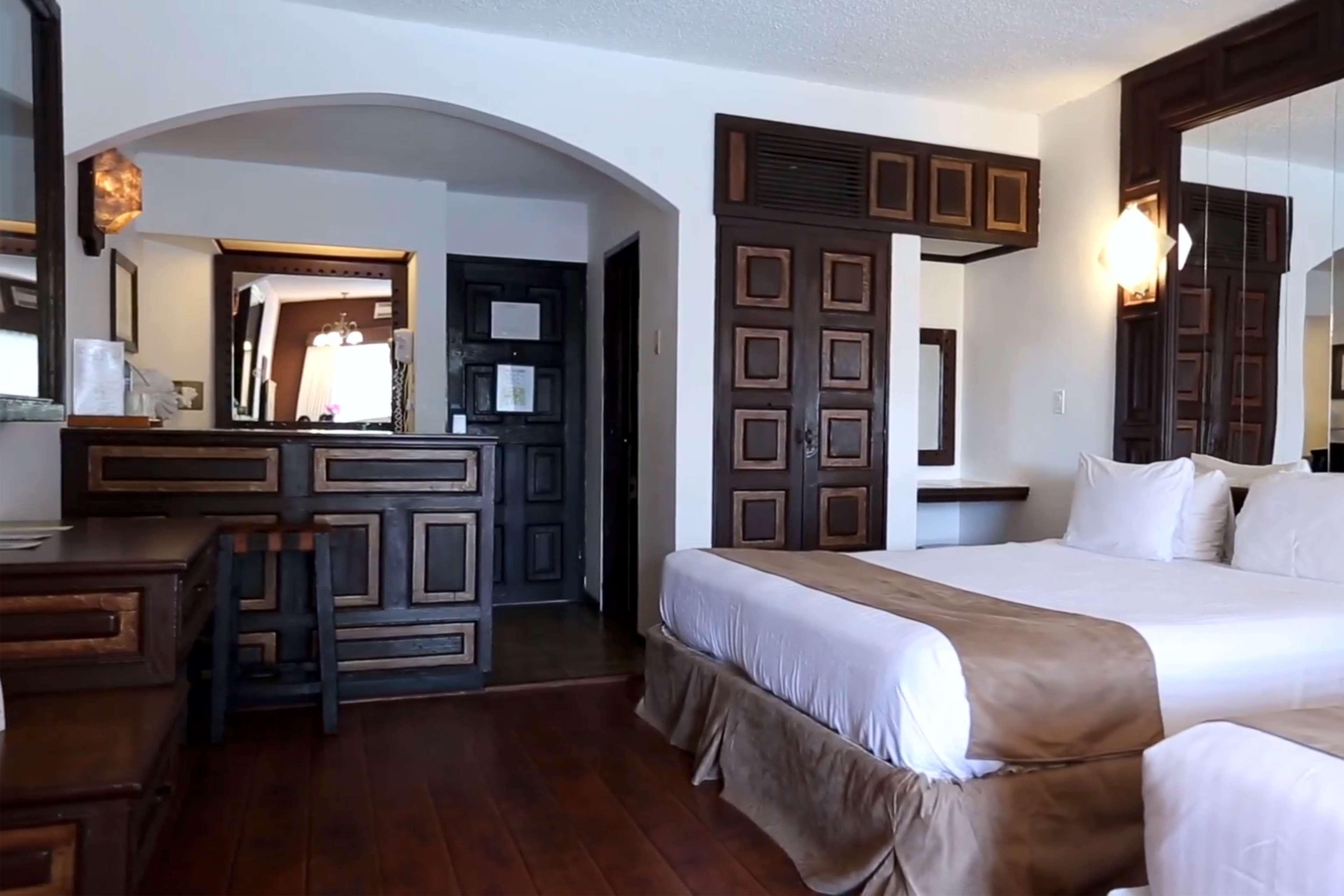 אנסנאדה Best Western El Cid מראה חיצוני תמונה
