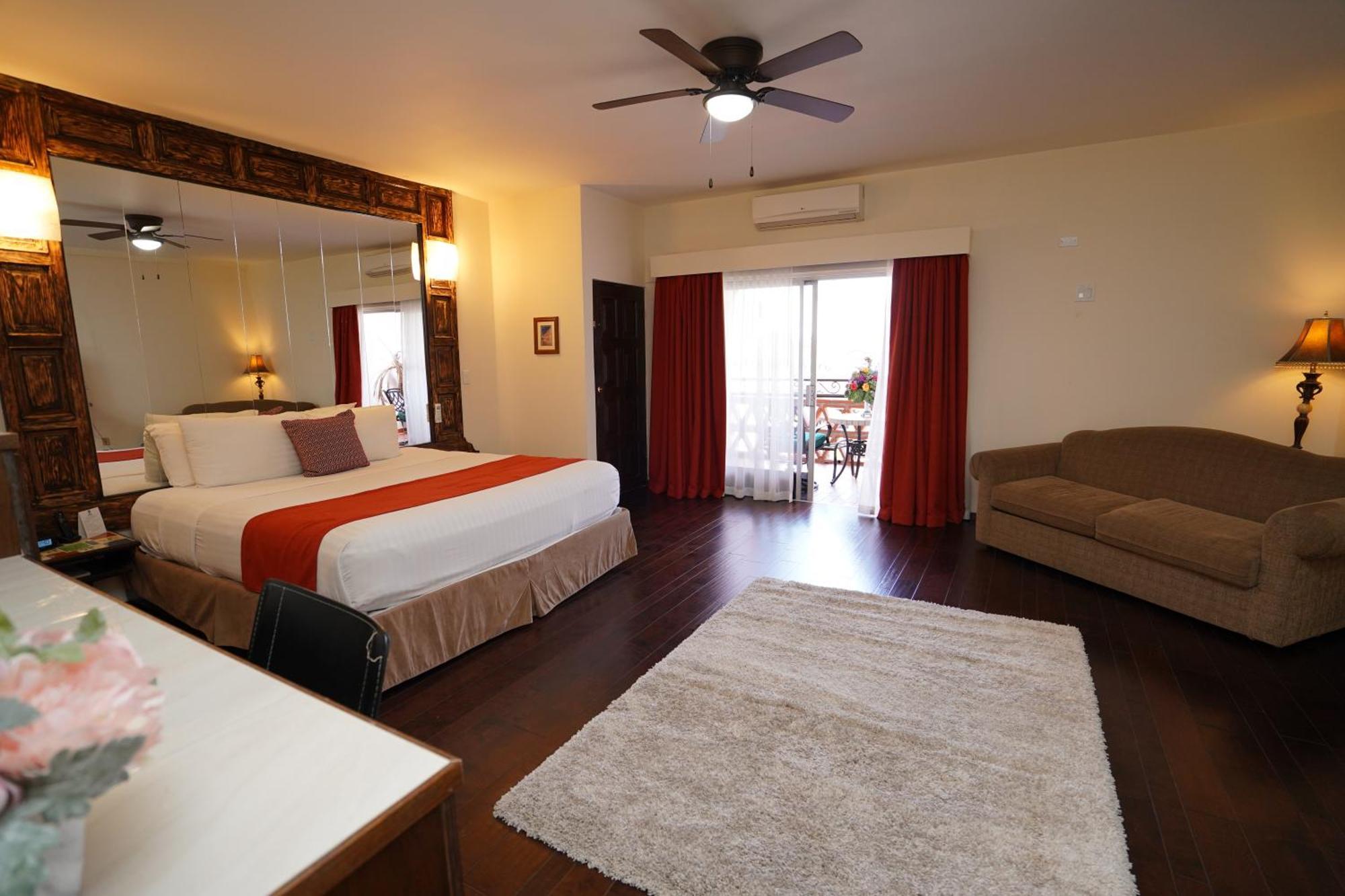 אנסנאדה Best Western El Cid מראה חיצוני תמונה